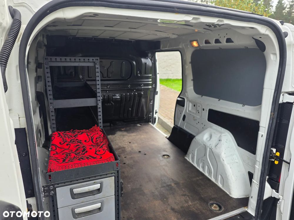 Fiat Doblo - 10
