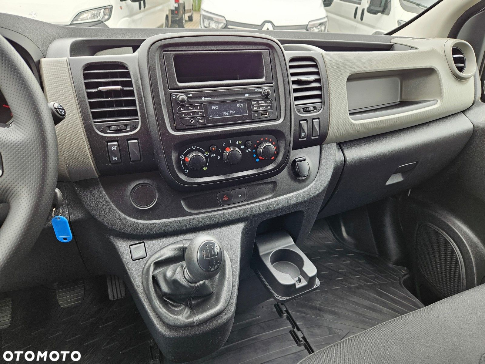 Renault Trafic Long *59900zł NETTO* Brygadówka 6 osób 1,6dCi/120KM - 22