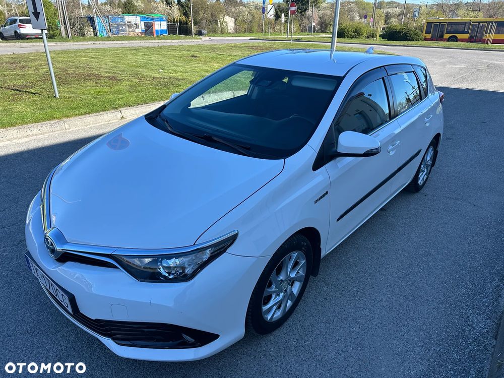 Toyota Auris - 15