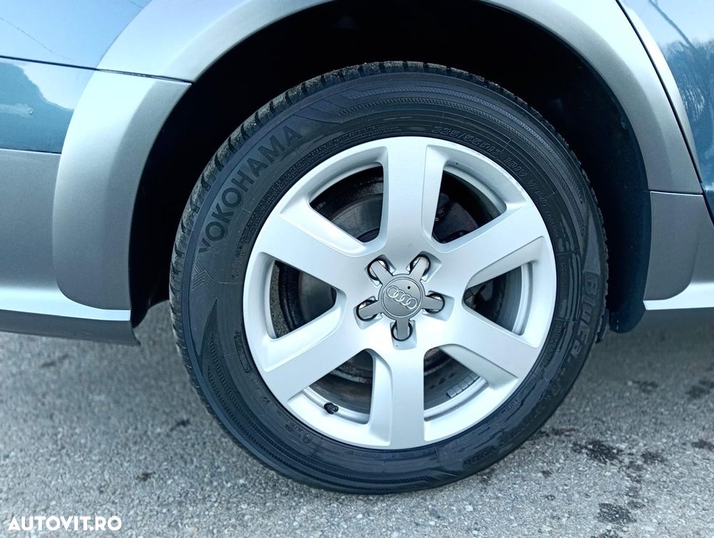 Audi A4 Allroad 2.0 TDI Quattro S tronic - 35