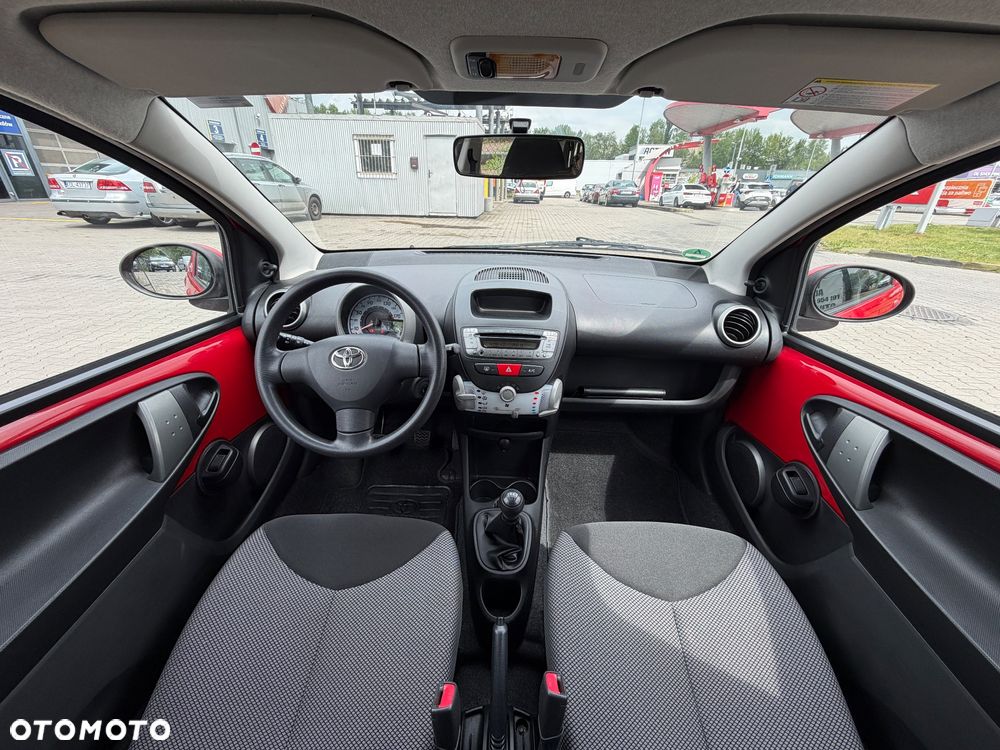 Toyota Aygo 1.0 VVT-i Sol - 4