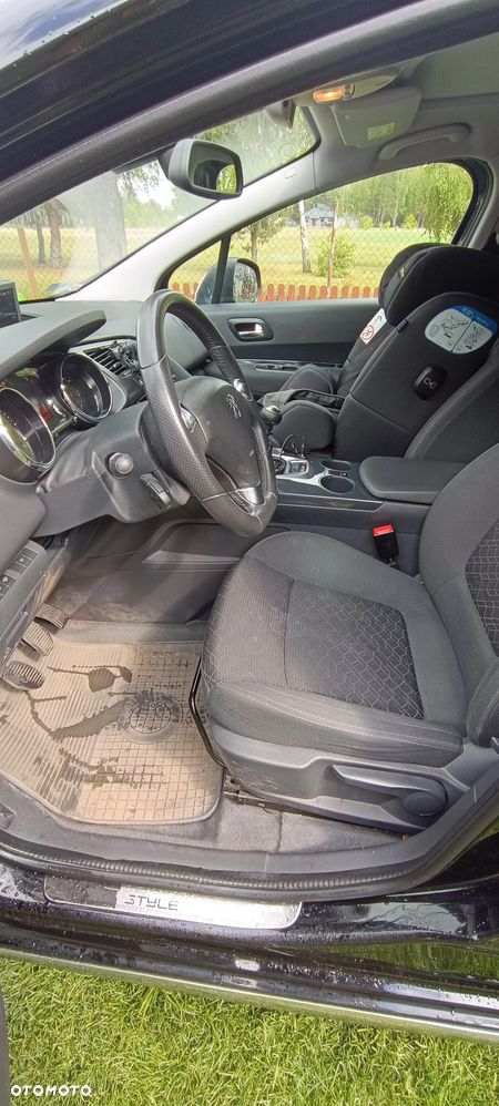 Peugeot 3008 2.0 BlueHDi Style - 6