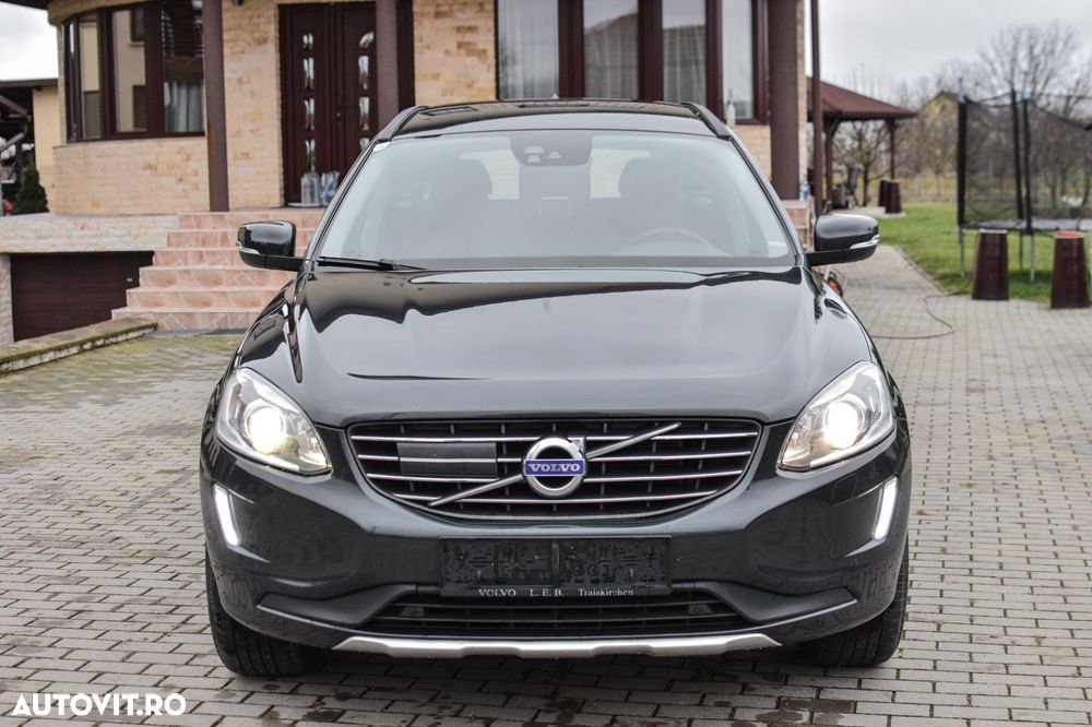 Volvo XC 60 D4 Geartronic Summum - 8