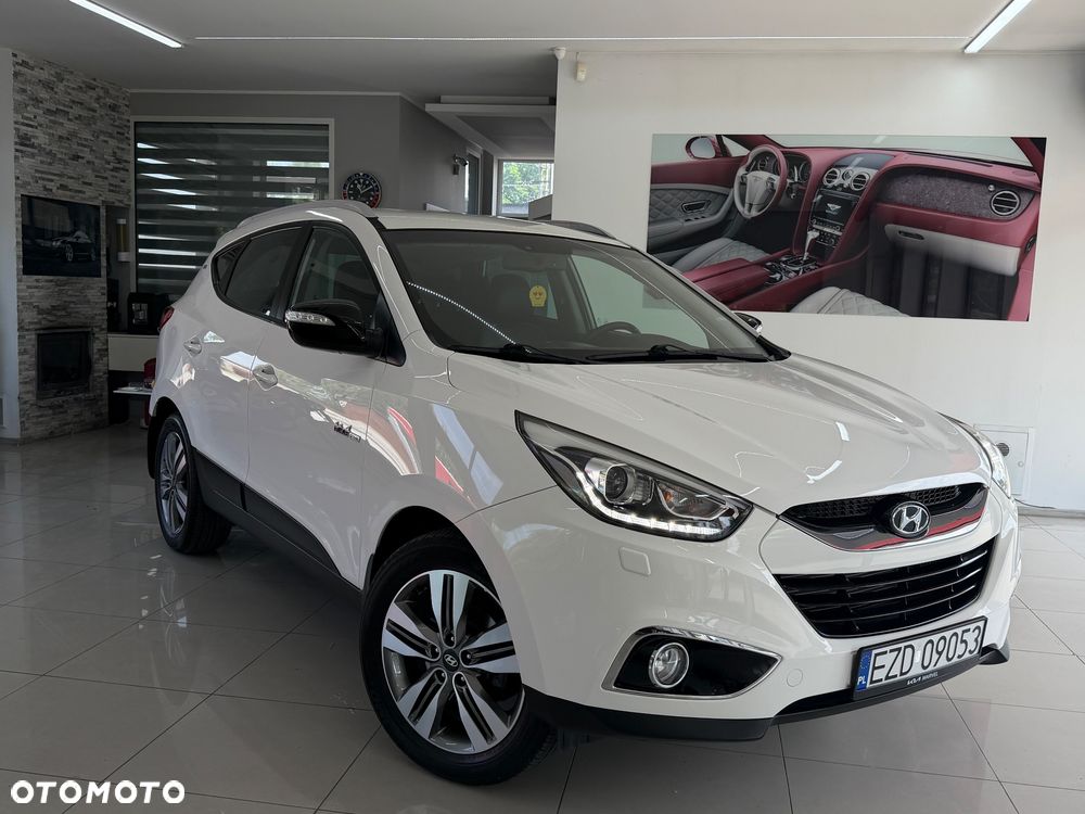 Hyundai ix35 1.7 CRDi 2WD blue Finale Gold - 39