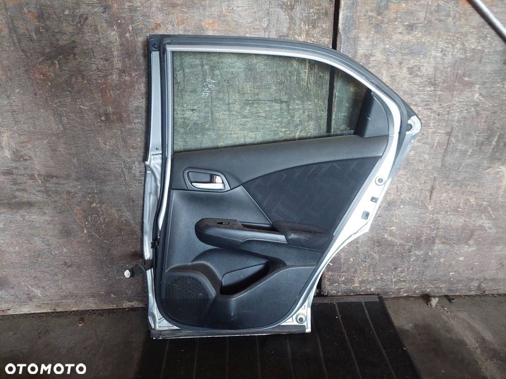 DRZWI KOMPLETNE PRAWY TYŁ HONDA CIVIC IX HB 5D NH700M - 10