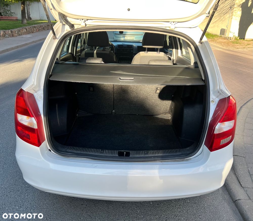 Skoda Fabia - 10