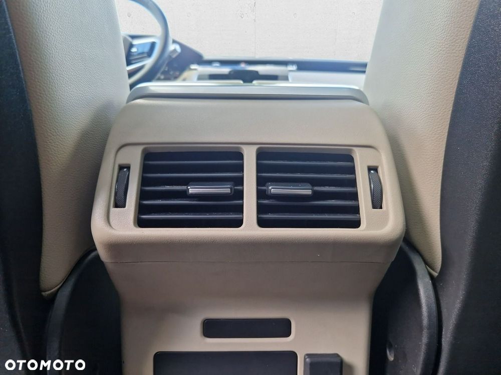 Land Rover Range Rover Velar - 24