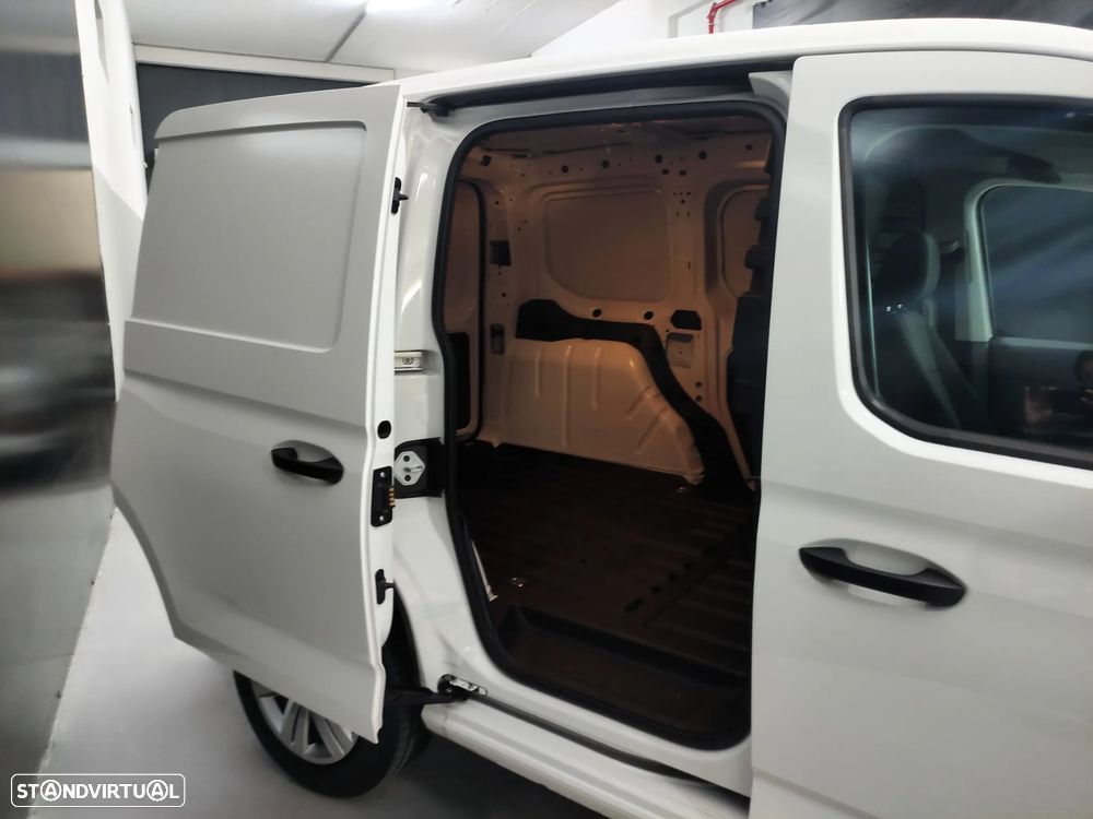 VW Caddy 2.0 TDI - 7