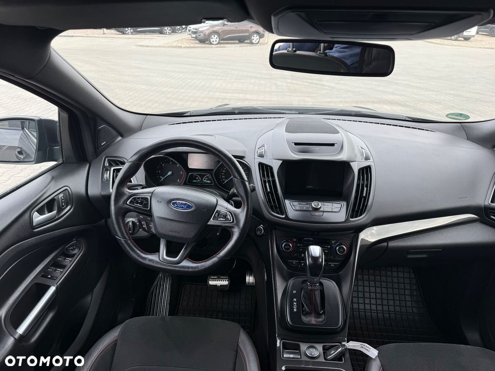 Ford Kuga 2.0 TDCi 4x4 ST-Line - 21