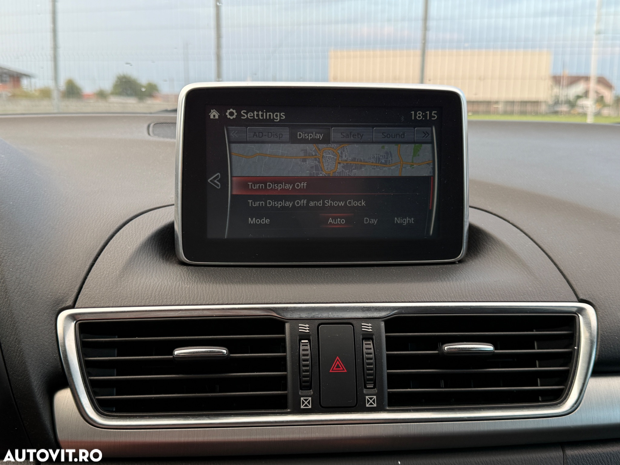 Mazda 3 SKYACTIV-G 120 NAKAMA - 13