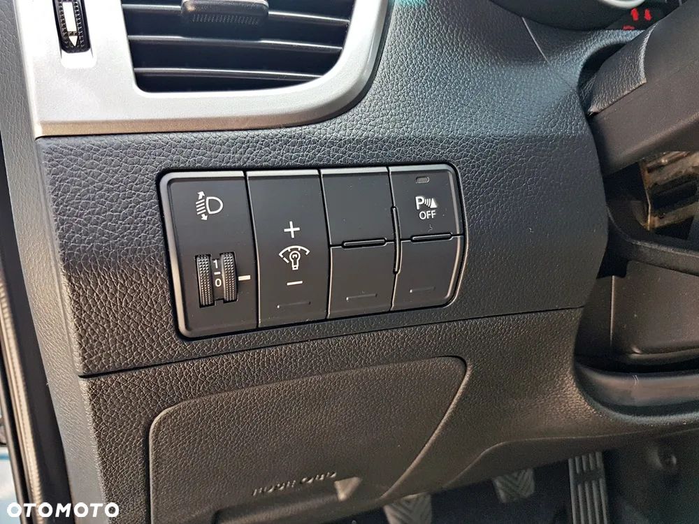Hyundai i30 i30cw 1.6 CRDi Intro Edition - 22