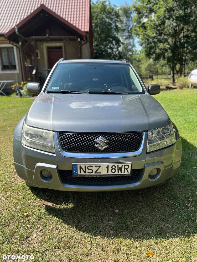 Suzuki Grand Vitara 2.0 - 4