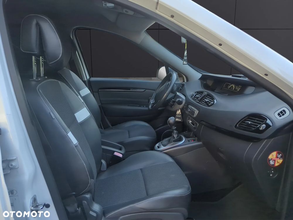 Renault Scenic ENERGY TCe 115 Dynamique - 16