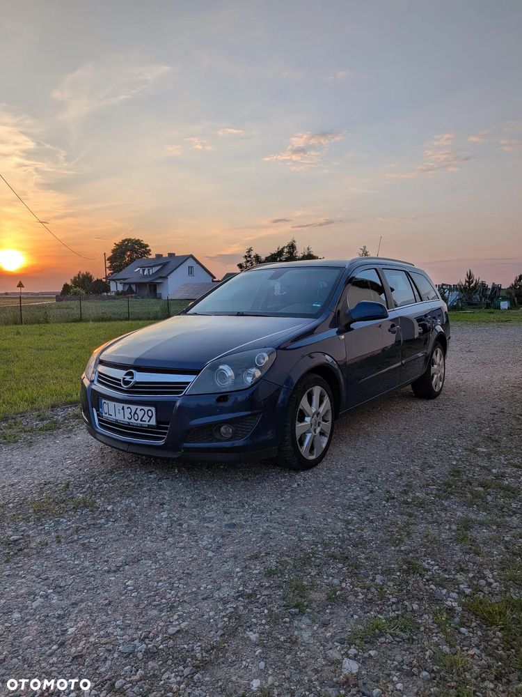 Opel Astra 1.7 CDTI Cosmo - 2
