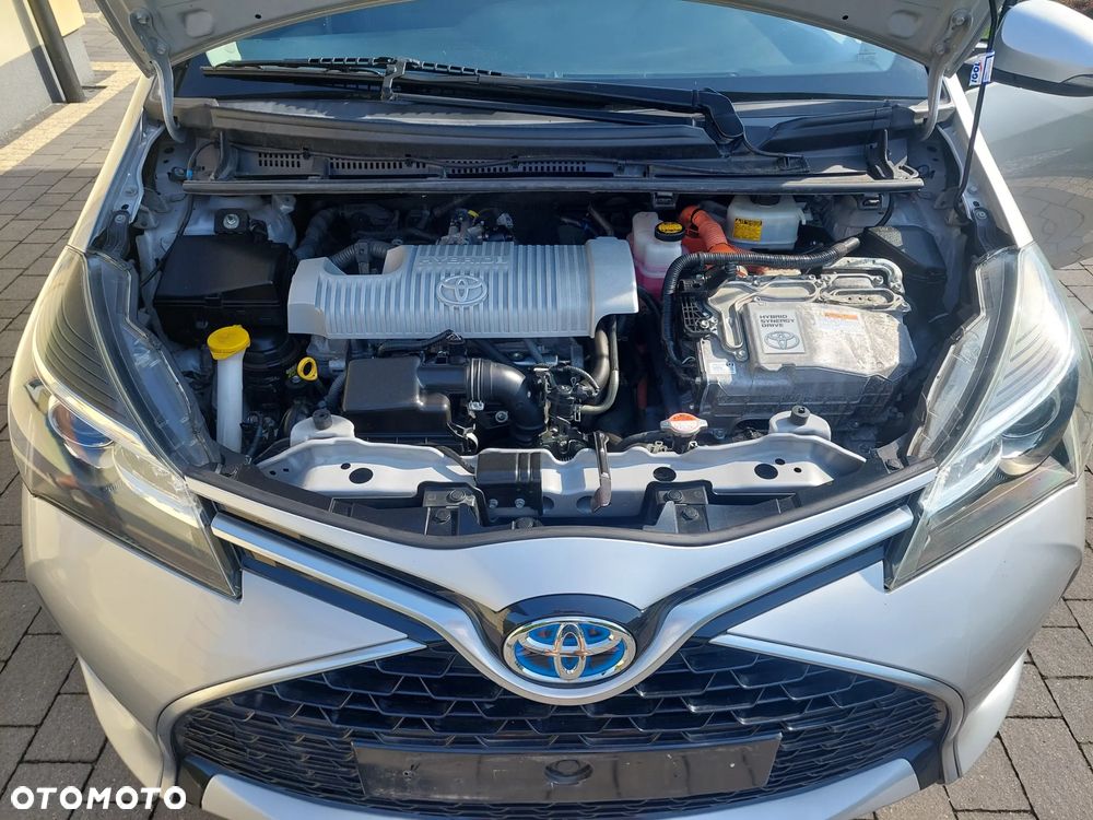 Toyota Yaris - 24