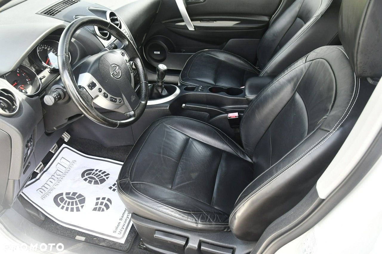 Nissan Qashqai+2 - 17