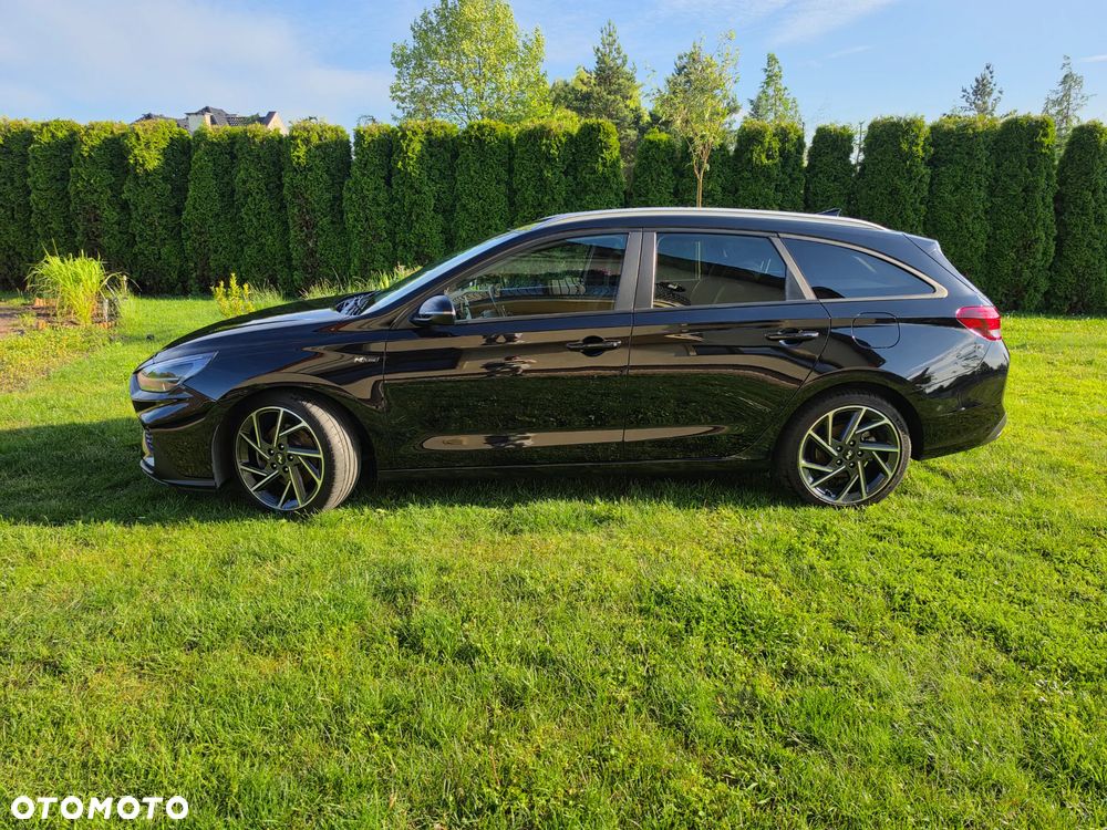 Hyundai i30 1.5 T-GDI 48V-Hybrid N-Line - 2
