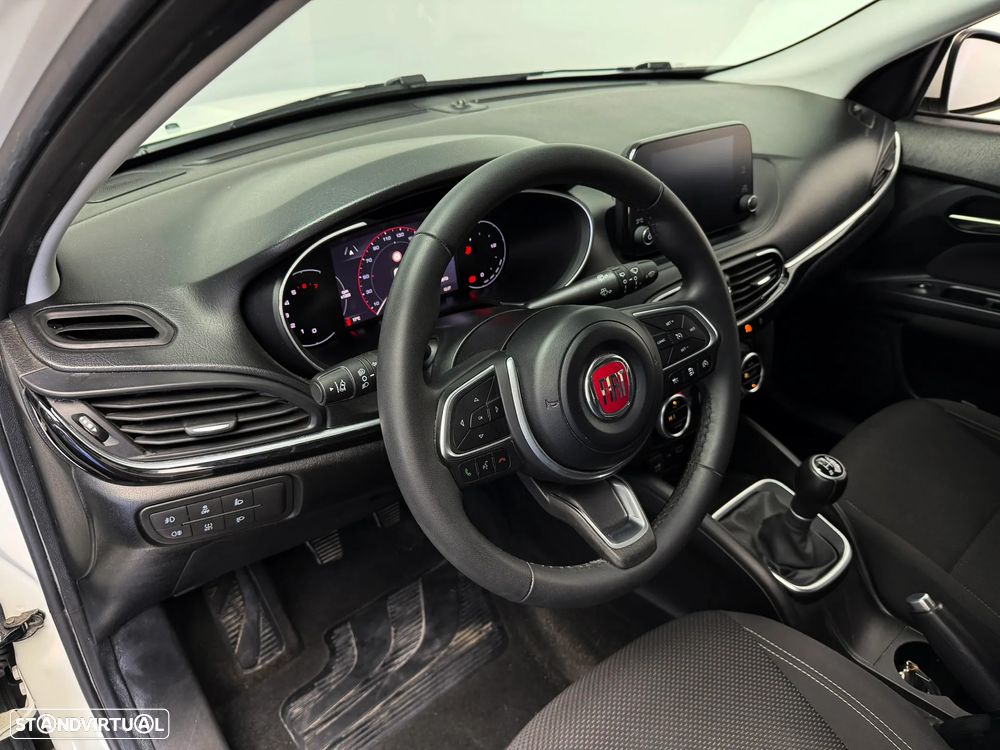 Fiat Tipo Station Wagon 1.0 GSE T3 City Life - 8