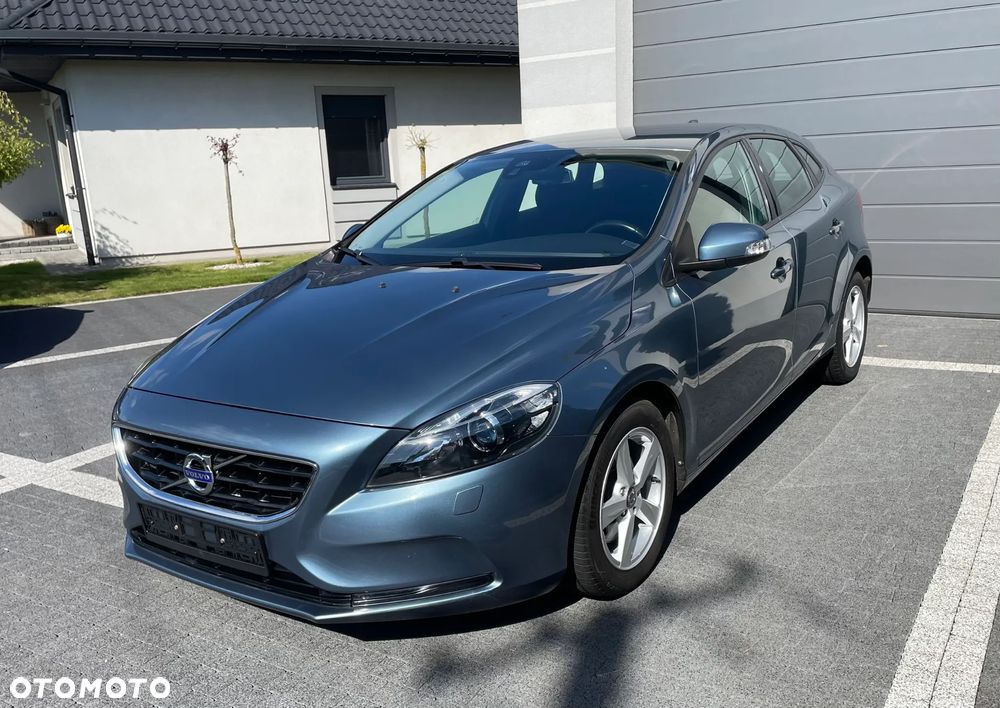 Volvo V40 T2 You - 1