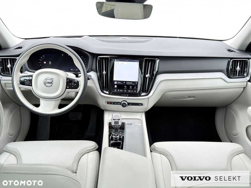 Volvo V60 Cross Country - 20