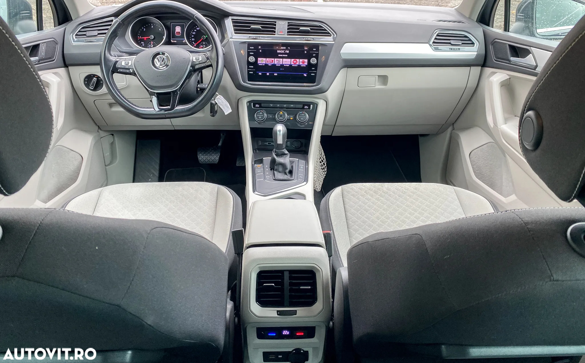 Volkswagen Tiguan 2.0 TDI DSG Elegance - 14