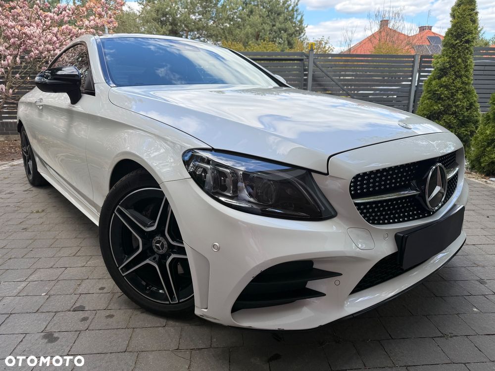 Mercedes-Benz Klasa C 220 d 4Matic 9G-TRONIC AMG Line - 7