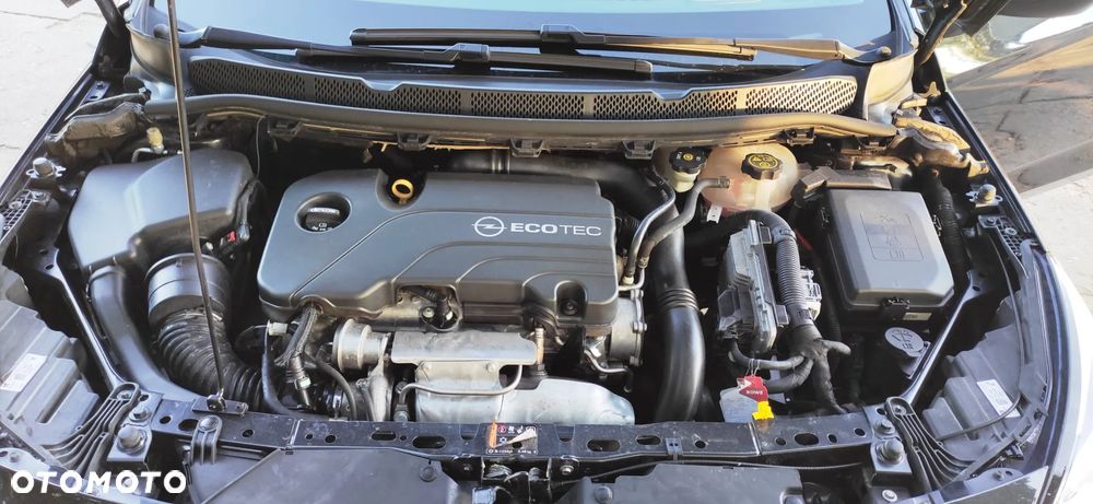 Opel Astra 1.4 Turbo Edition - 23
