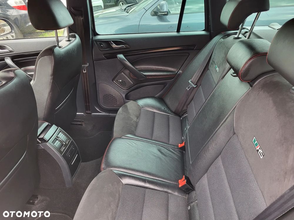 Skoda Octavia 2.0 TDI DPF RS DSG - 28