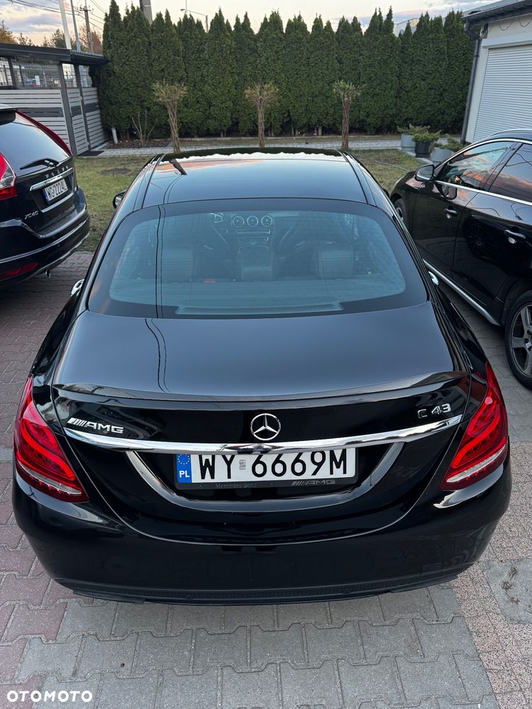 Mercedes-Benz Klasa C AMG 43 4Matic 9G-TRONIC - 30
