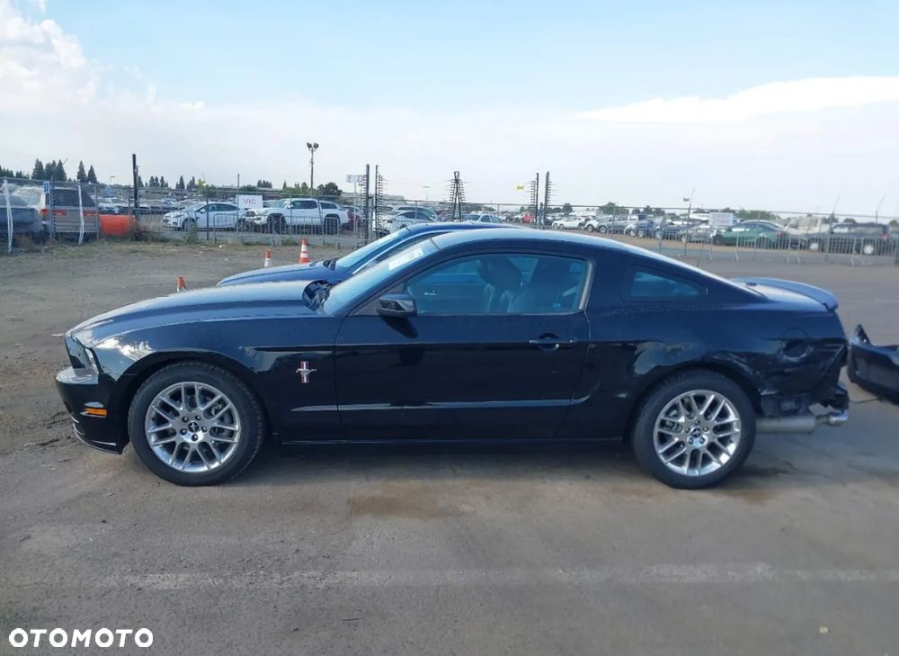 Ford Mustang 3.7 V6 Premium - 4