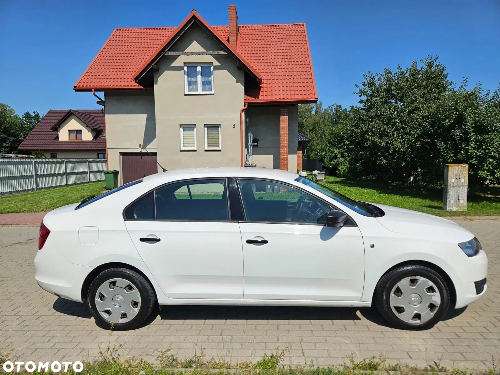 Skoda RAPID 1.2 Active - 4