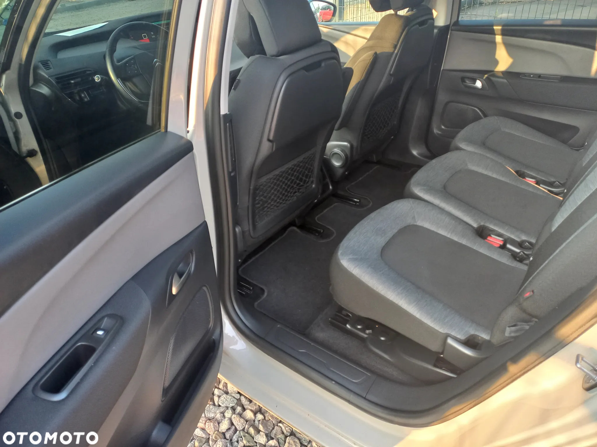 Citroën C4 SpaceTourer 1.2 PureTech Shine S&S - 18