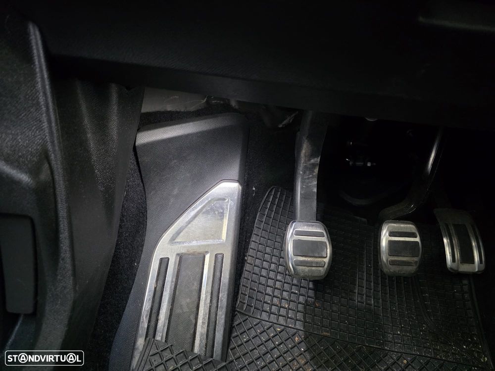 Peugeot 3008 1.5 BlueHDi GT Line - 26