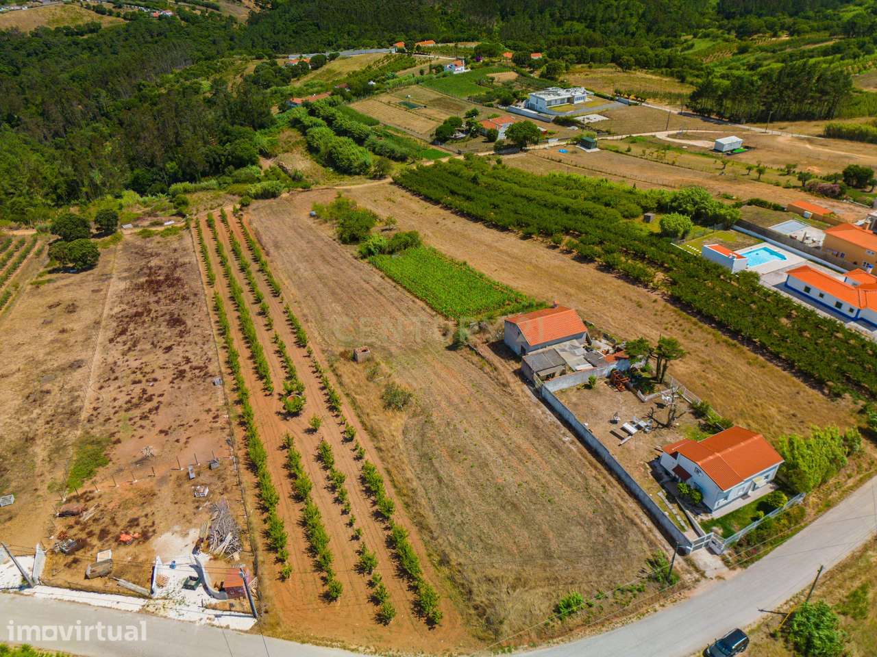 Terreno na Usseira - Grande imagem: 4/33
