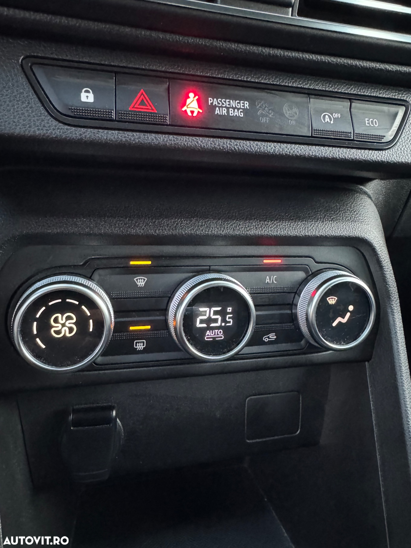 Dacia Sandero TCe 90 Comfort - 8
