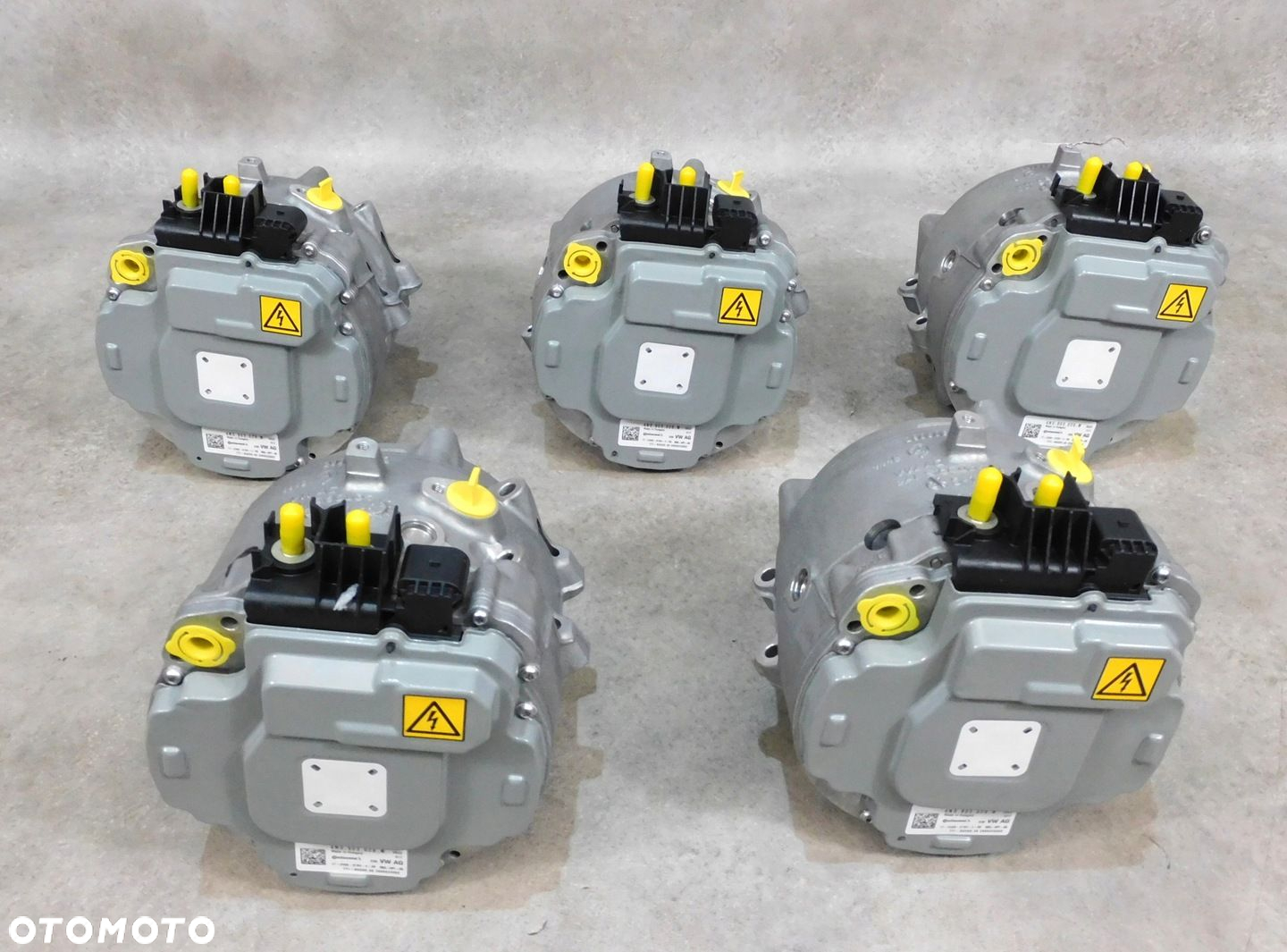 ALTERNATOR ROZRUSZNIK AUDI 3.0 A5 A6 C8 A7 C8 Q7 Q8 4N0903028N NOWY BENZYNA - 5