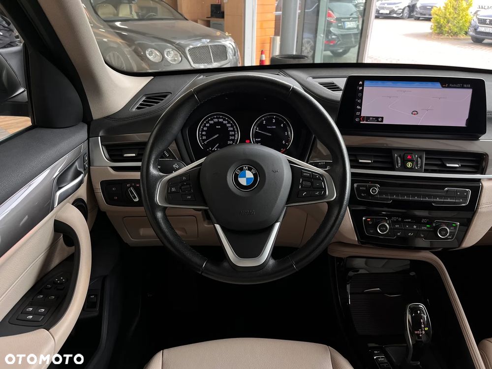 BMW X1 xDrive20d Sport Line - 15