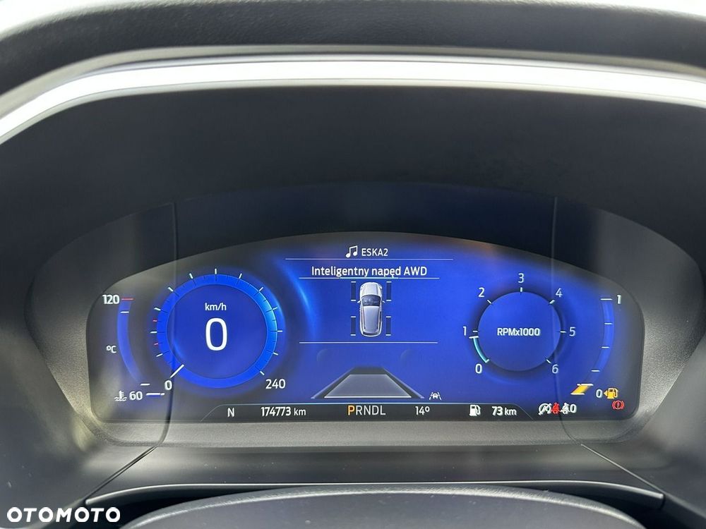Ford Kuga 2.0 EcoBlue 4x4 TITANIUM - 18
