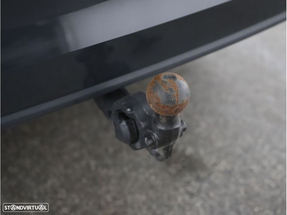 VW Golf Variant 1.5 eTSI Life DSG - 27