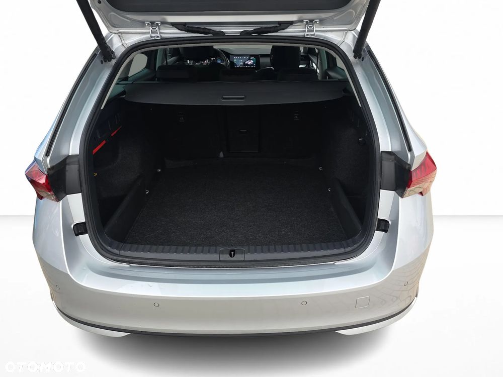 Skoda Octavia 1.5 TSI mHEV Selection DSG - 13