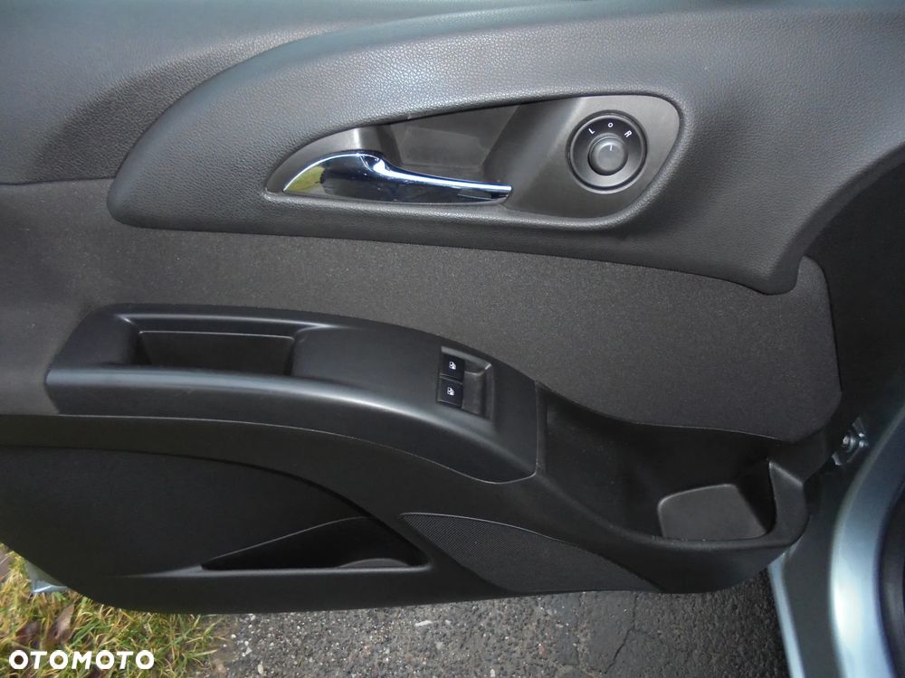 Opel Meriva 1.4 T Enjoy S&S - 16