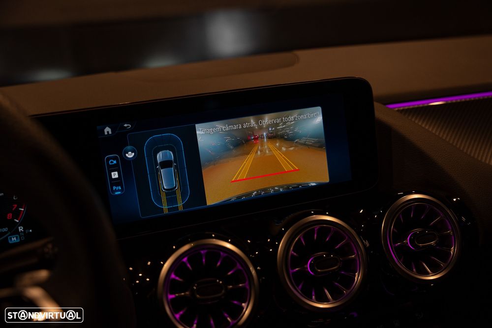 Mercedes-Benz GLA 250 e AMG Line - 19