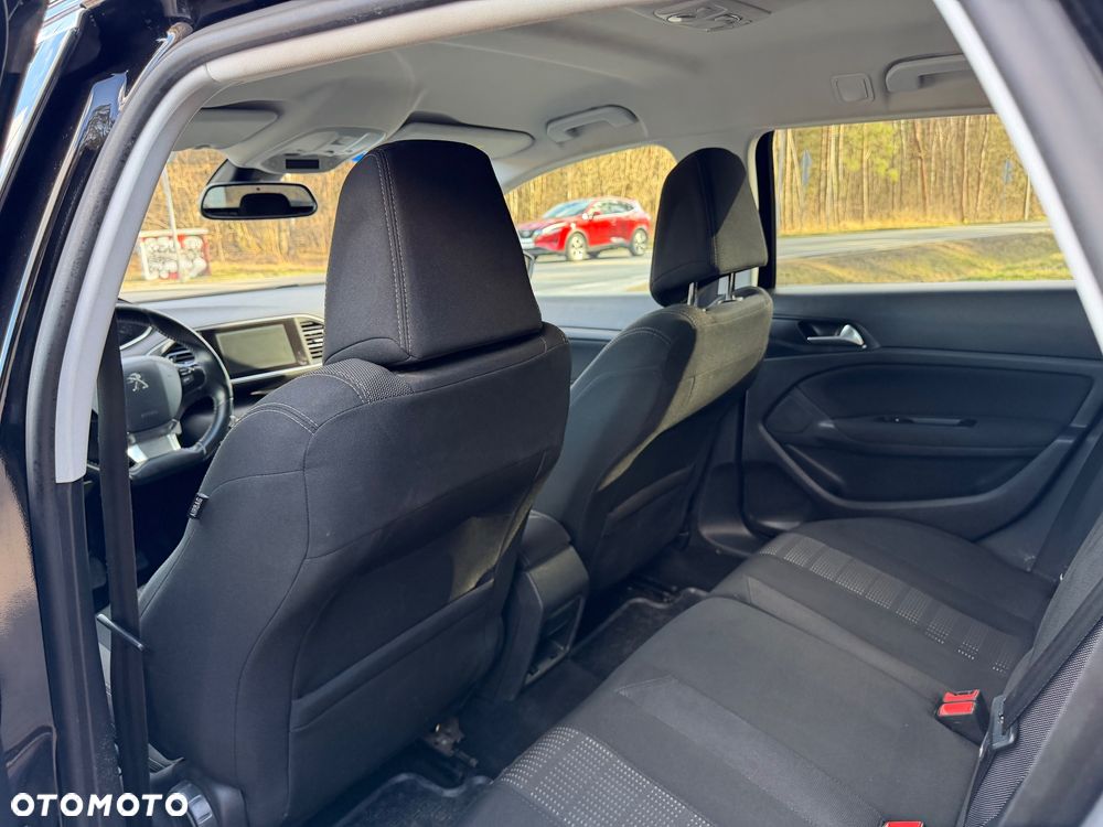 Peugeot 308 1.6 BlueHDi Active S&S - 11