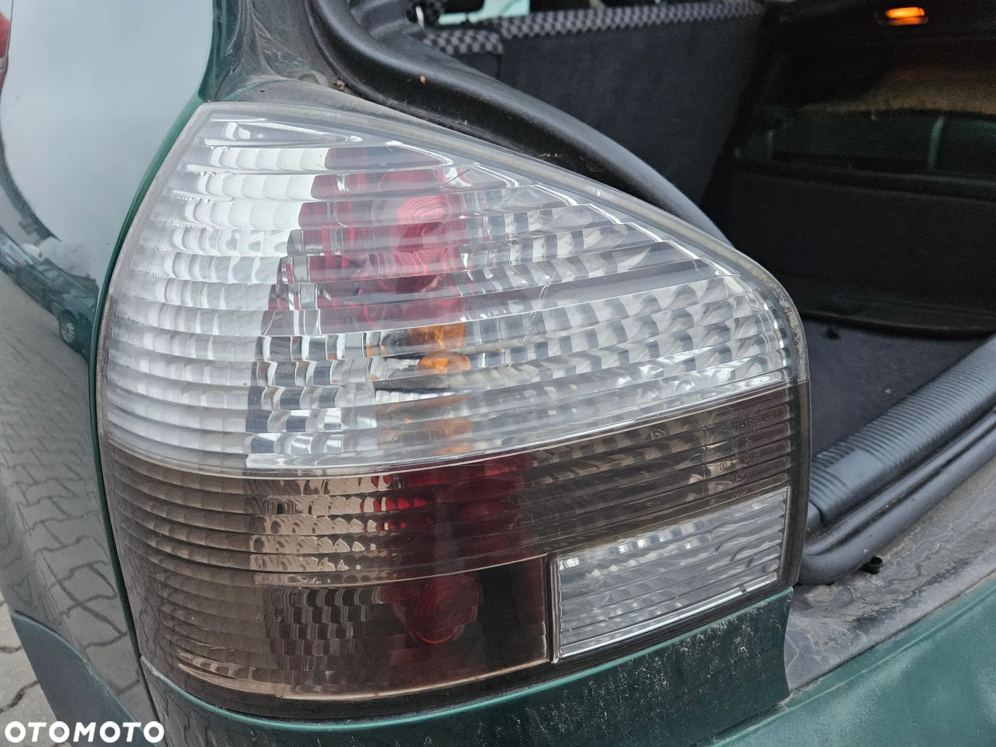 Audi A3  8L lampa tył tylna prawa lewa - 3