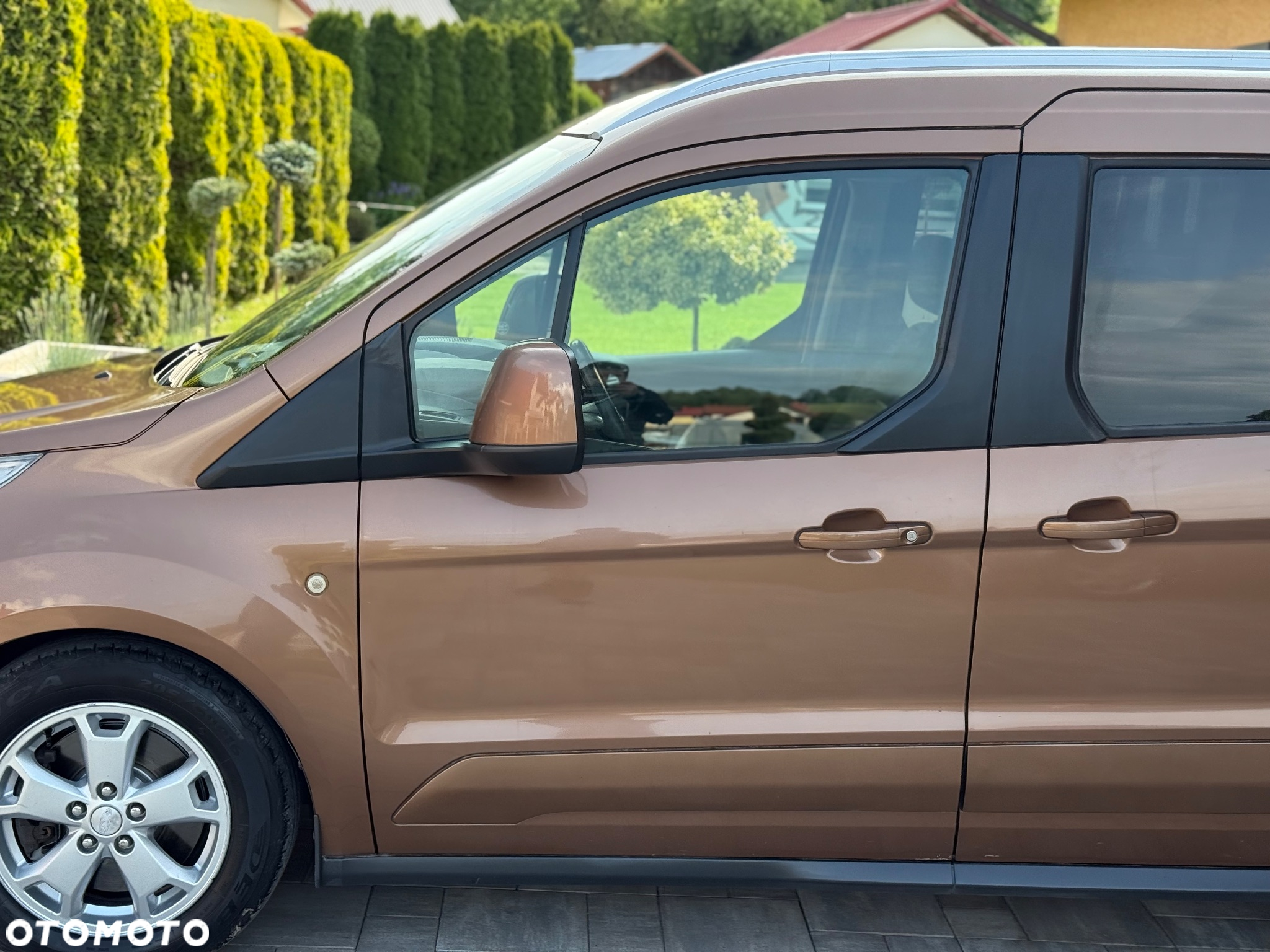 Ford Tourneo Connect 1.6 TDCi Titanium - 19