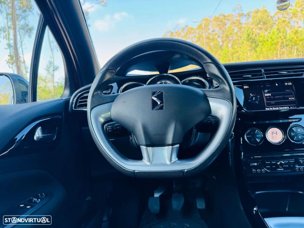 Citroën DS3 Cabrio 1.2 VTi So Chic - 23