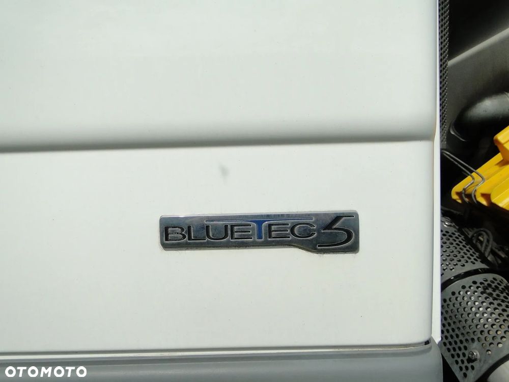 Mercedes-Benz Actros 3236 - 4