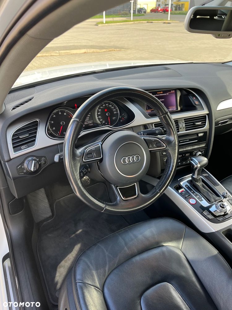 Audi A4 Limousine 2.0 TFSI quattro S tronic S line Sportpaket - 15