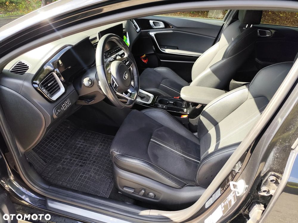 Kia ProCeed 1.5 T-GDI GT Line DCT - 16