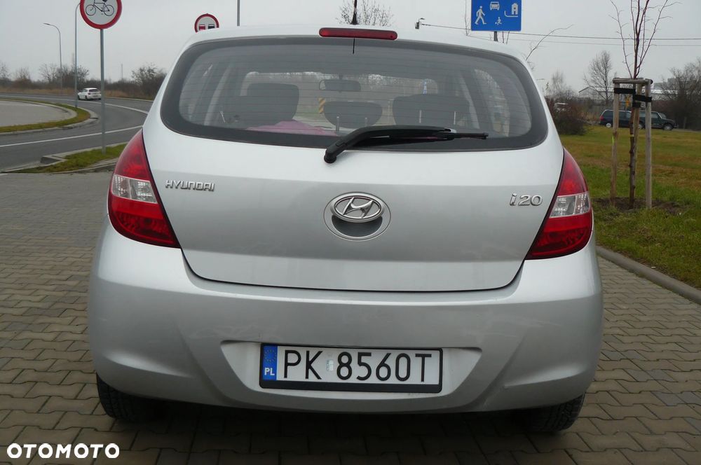 Hyundai i20 - 10